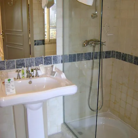 Hotel Helvie - Teritoria Vals-les-Bains